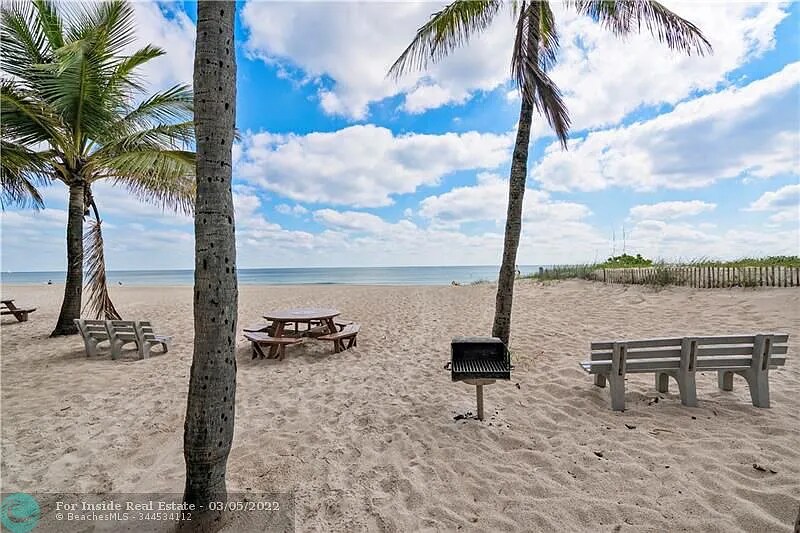 Private Beach - 1391 S Ocean Blvd