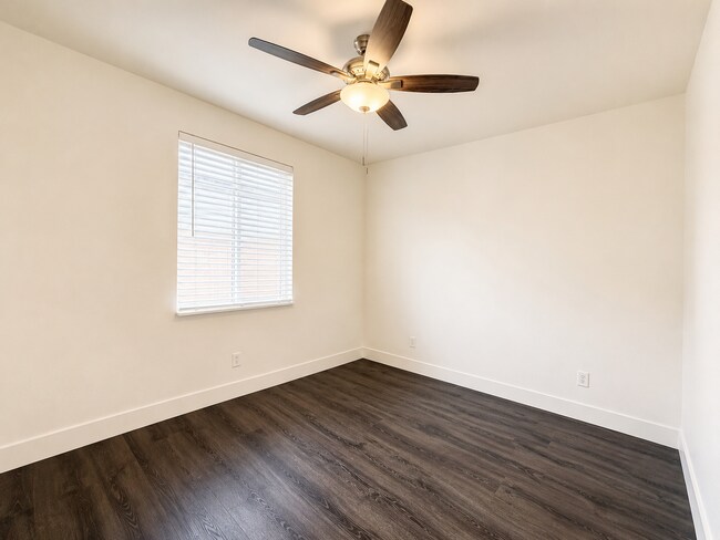 Building Photo - 1744 Allerton Way