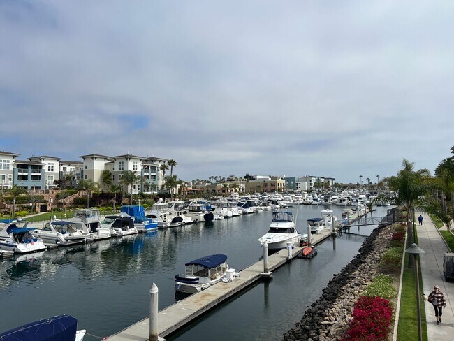 Building Photo - Seabridge Single Family Home in gated community in Oxnard