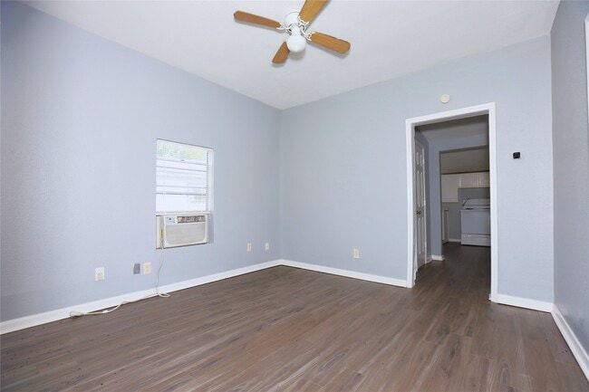 Building Photo - 107 Prewitt Ln