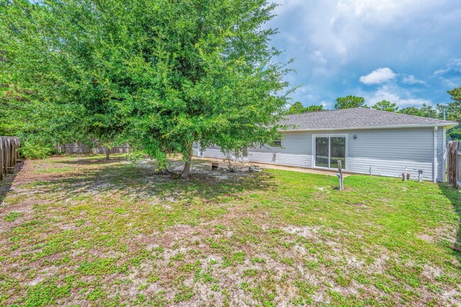 Building Photo - 6507 Flagler Dr