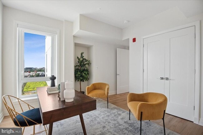 Building Photo - 923 V St NW