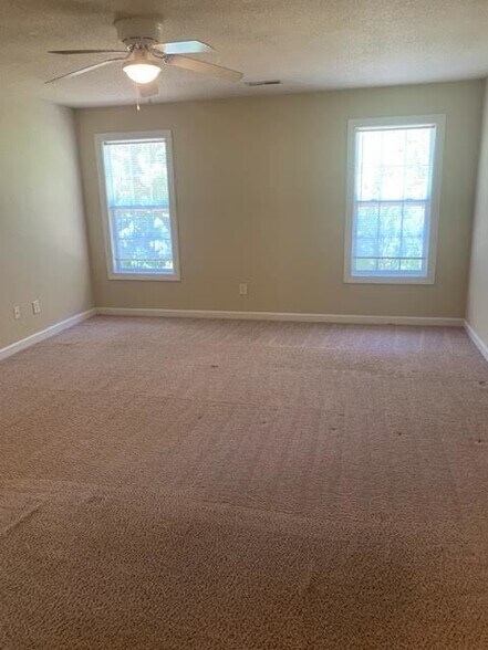 Building Photo - 1212A Masters Ln
