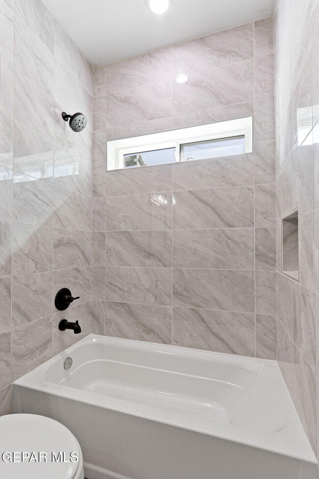 Building Photo - 9853 La Morenita Cir