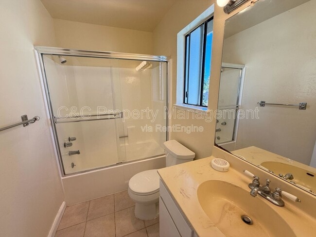 Building Photo - 38561 Princeton Terrace