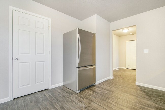 Building Photo - Newer 4 Bedroom for Lease