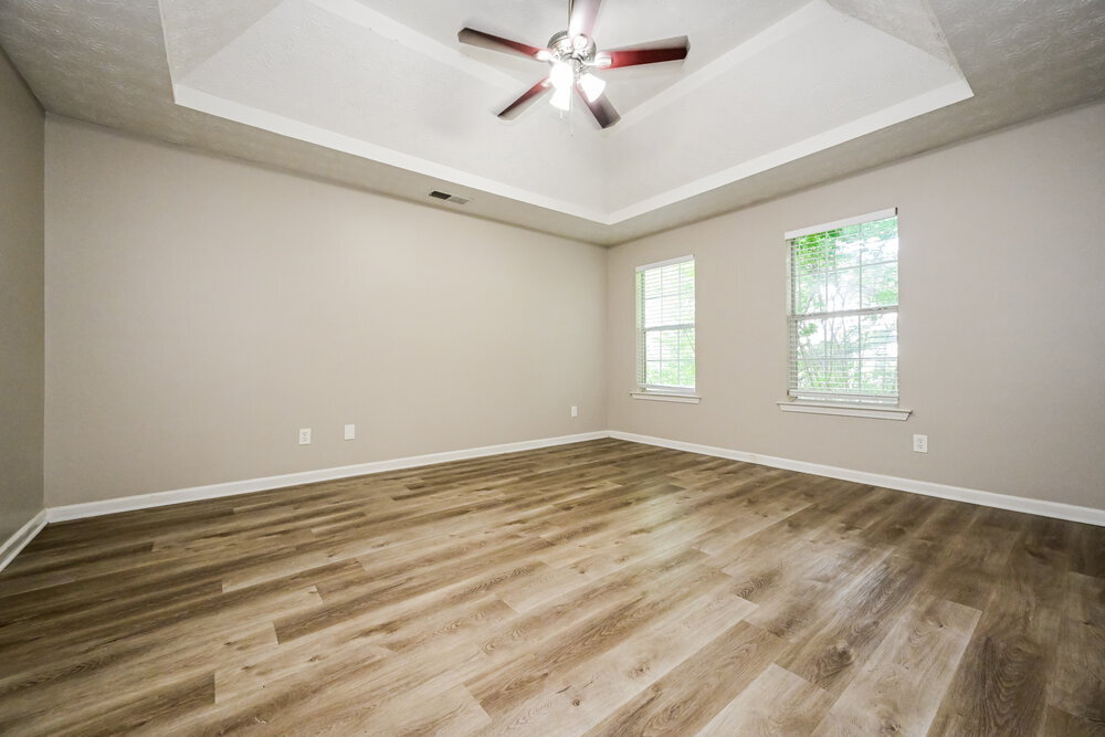 Building Photo - 409 Grove Park Dr