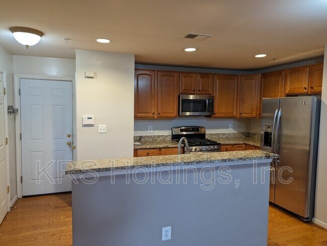 Building Photo - 14217 St Germain Dr