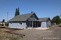 Building Photo - 9384 Golf Club Rd SE