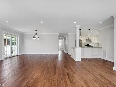 Building Photo - 26 Irving Pl