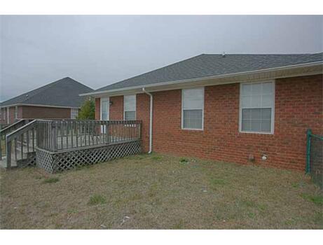 Building Photo - 3512 Beacon Dr