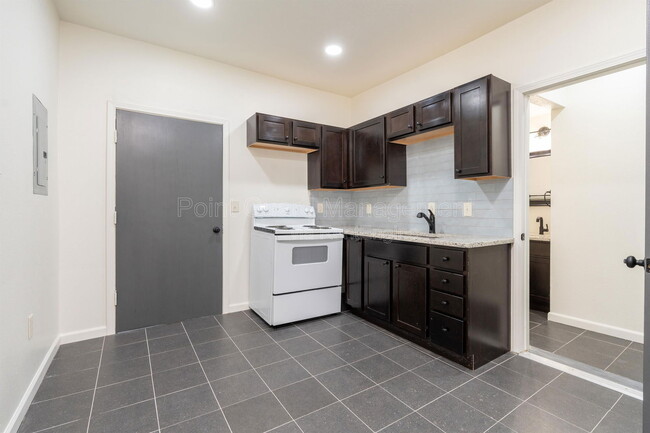 Building Photo - 169 S Belmont St