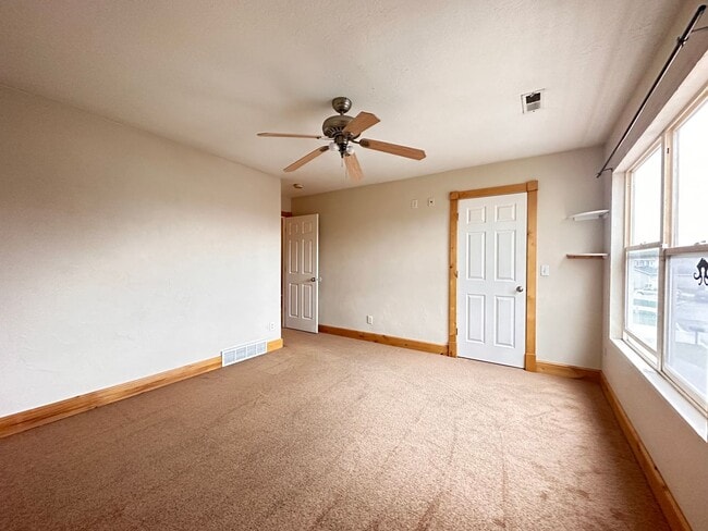 Building Photo - Great Lehi home Available Soon!