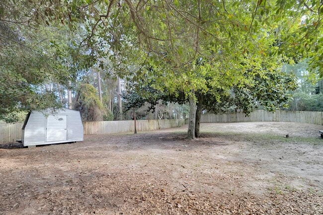 Building Photo - 1964 Adams St