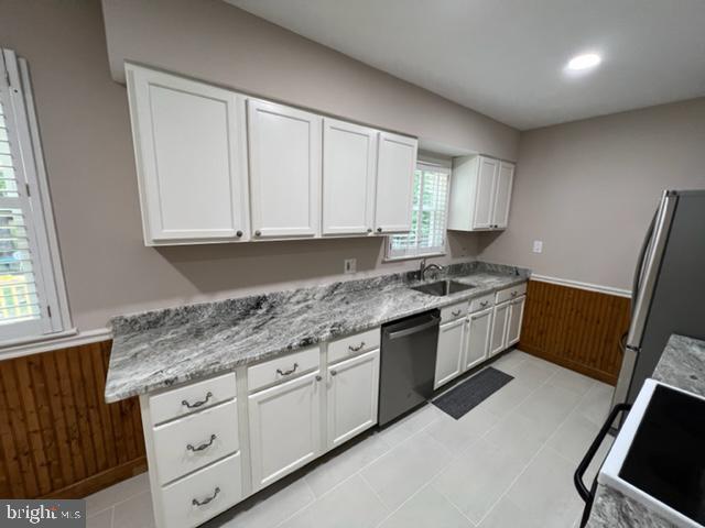 Building Photo - 3704 Bevan Dr