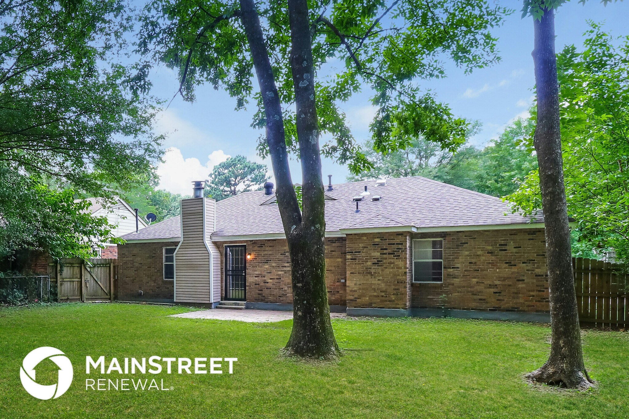 Building Photo - 4042 Chinaberry Cove