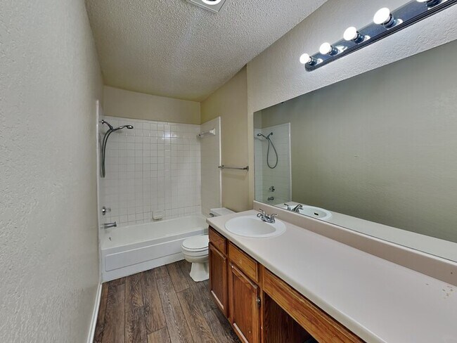 Building Photo - 8531 Gatlinburg Dr