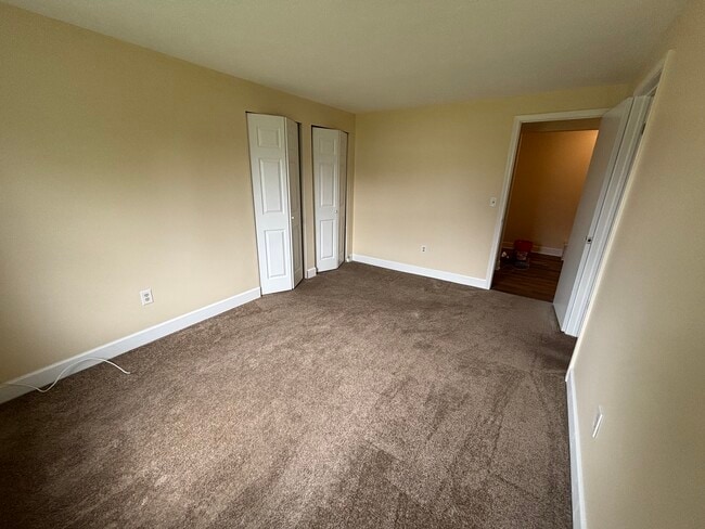 Building Photo - 32A Chestnut Ct