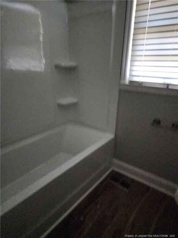 Building Photo - 1303 Middle Rd