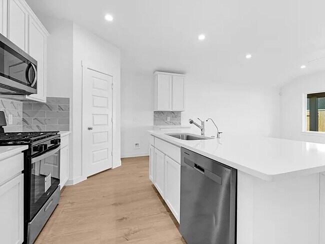 Building Photo - 3311 Boothby Bay Ln