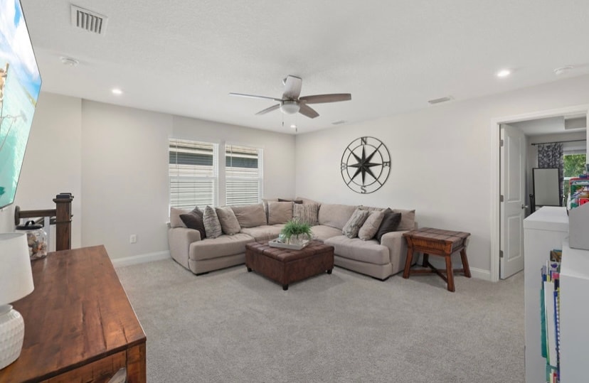 Building Photo - 116 Meadow Creek Dr