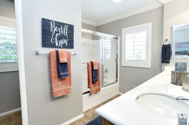 Building Photo - 40021 Spring Place Ct