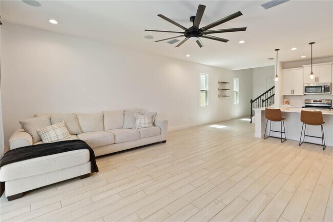 Building Photo - 1161 Grand Hammock Ct