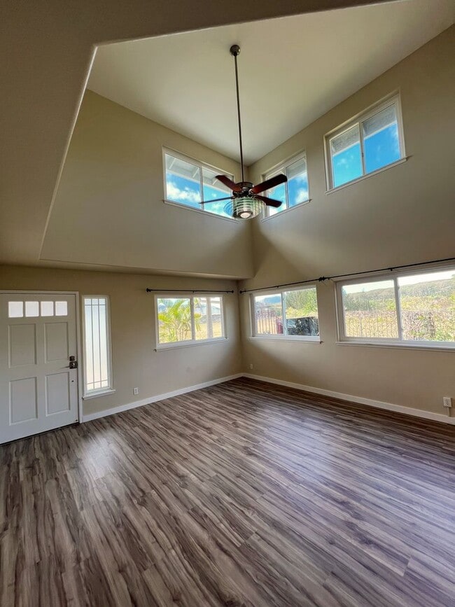 Building Photo - 344GOR