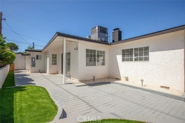 Building Photo - 11110 Odell Ave
