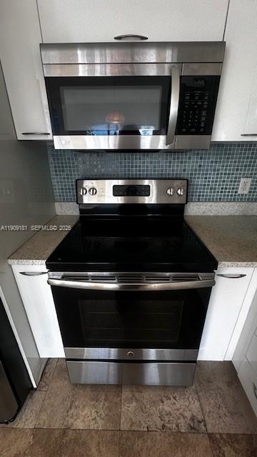 Building Photo - 133 NE 2nd Ave