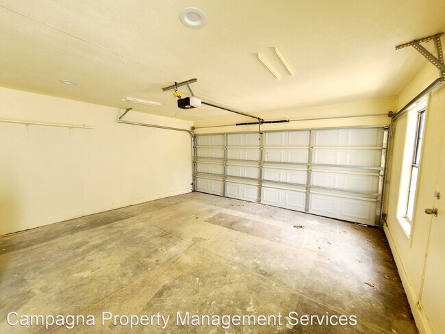 Building Photo - 4 br, 3 bath House - 2711 Todville Pl