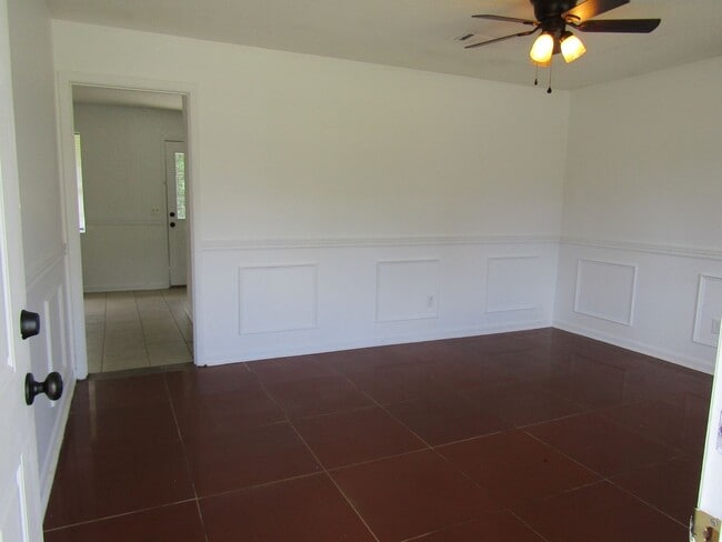 Building Photo - 121 Glenn Bryant Rd