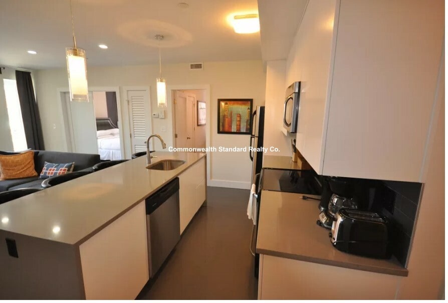 Building Photo - 659 Massachusetts Ave