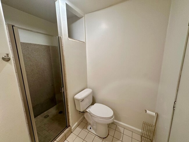 Building Photo - 4 Bedroom 2.5 Bathroom Home on 2 Acres Clo...