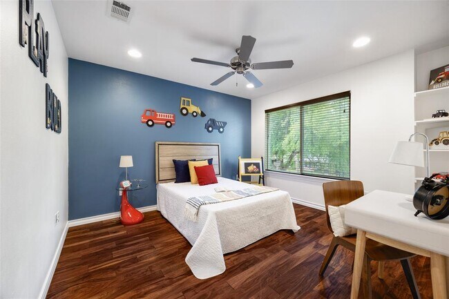 Building Photo - 3407 Banton Rd