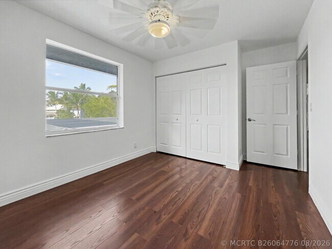Building Photo - 10133 Brookville Ln