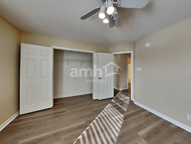 Building Photo - 5745 Turnbull Ct