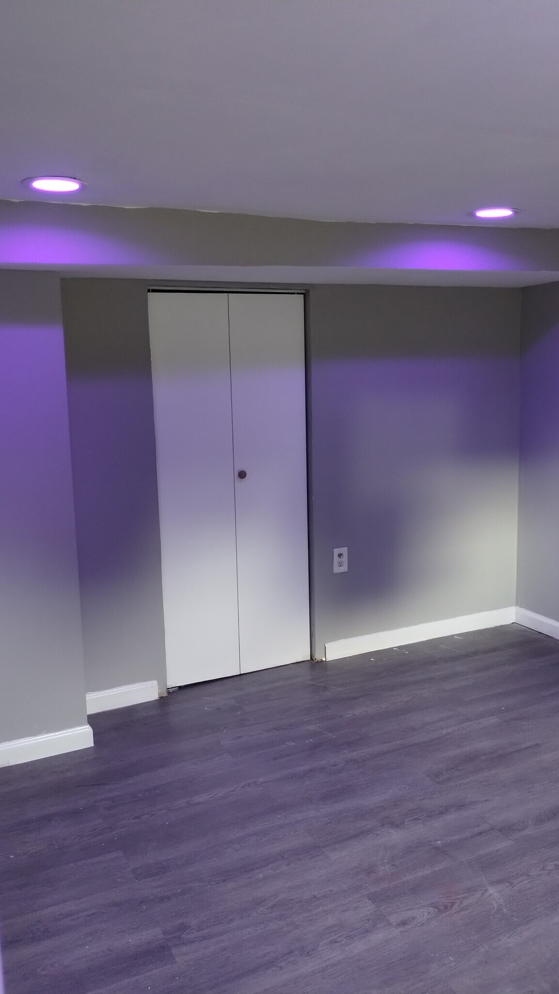 Building Photo - 3107 Evergreen Ave