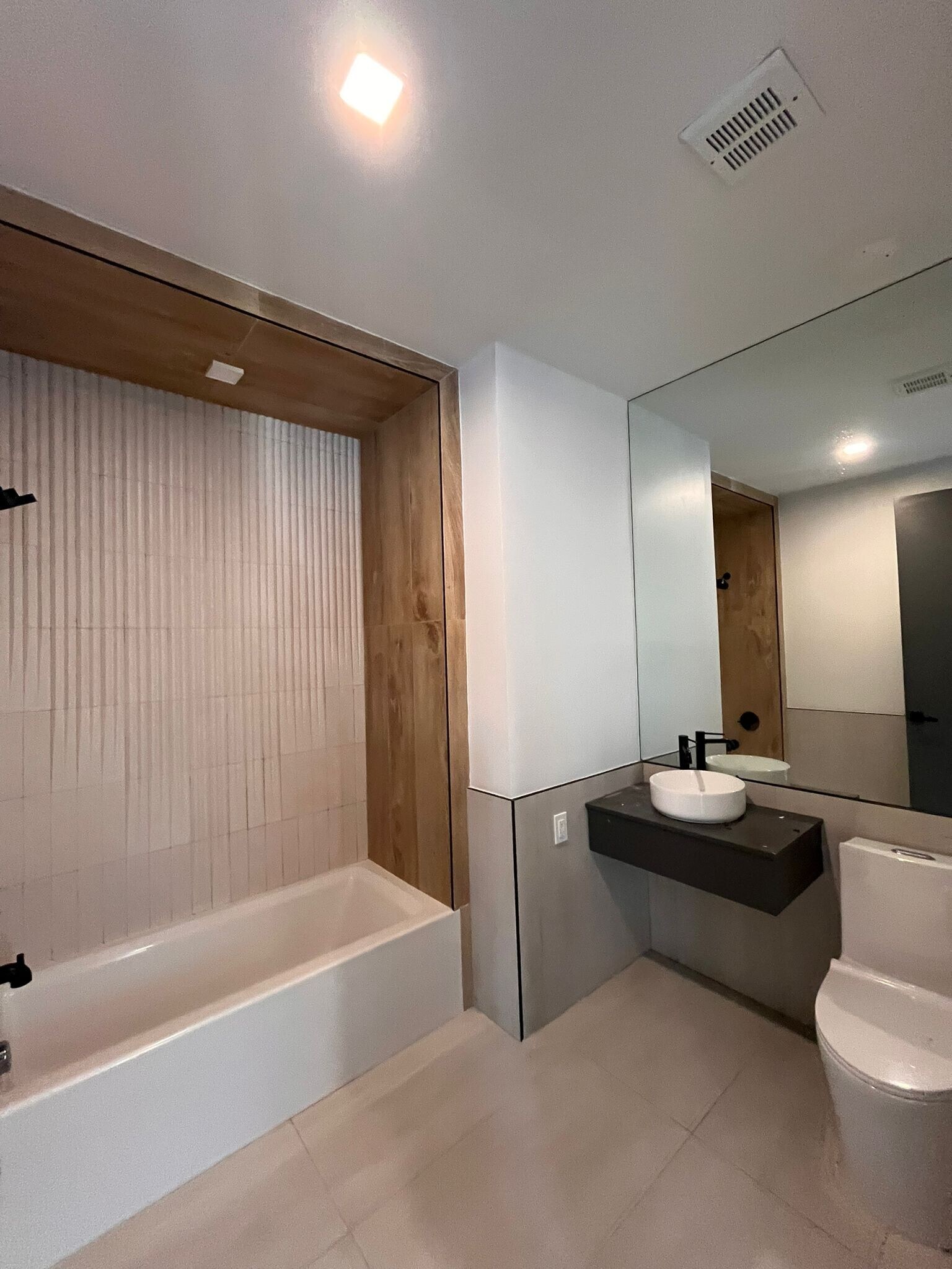 Building Photo - 324 Arlington Ave