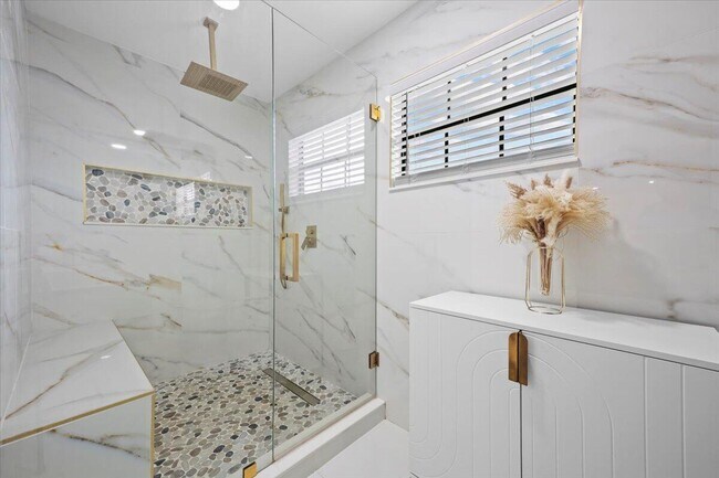 Building Photo - 1779 Harborside Cir