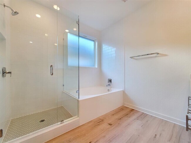 Building Photo - 2032 Bobtail Pass