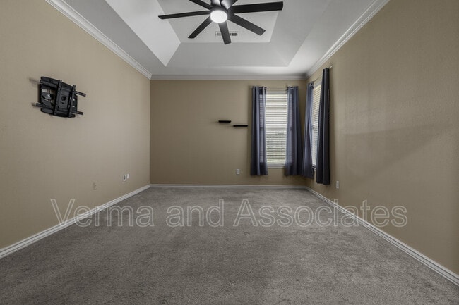 Building Photo - 4307 SW Fieldstone Blvd