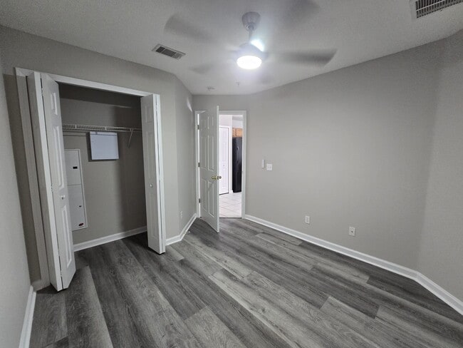 Building Photo - 3631 Kirkpatrick Cir