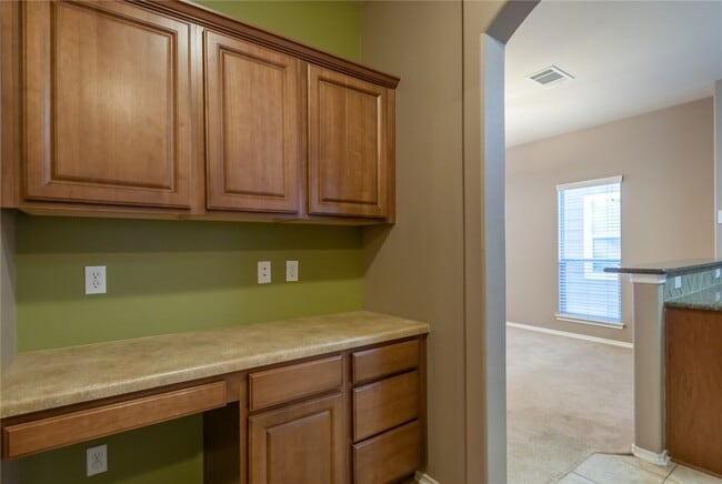 Building Photo - 642 Mcgarity-