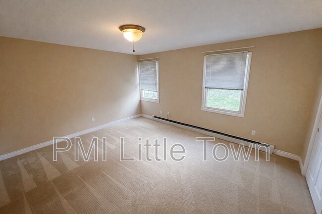 Building Photo - 8320 S Ammons St