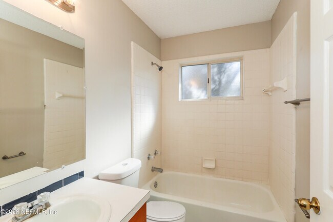 Building Photo - 7710 Pepper Cir W