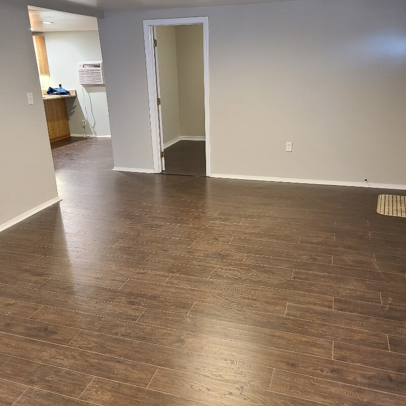 Building Photo - 810 Kyle St