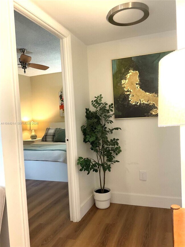 Building Photo - 1390 Ocean Dr