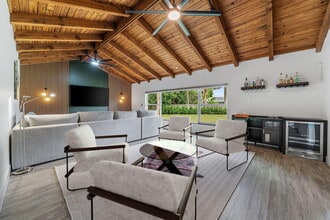 Building Photo - 12192 Branding Iron Ct