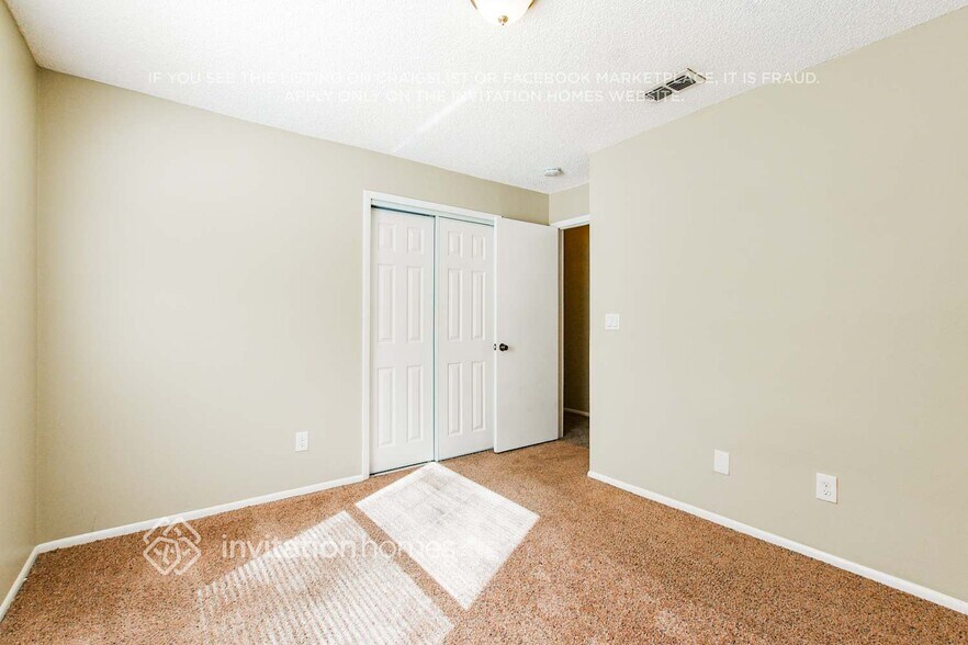 Building Photo - 1018 Henson Ct